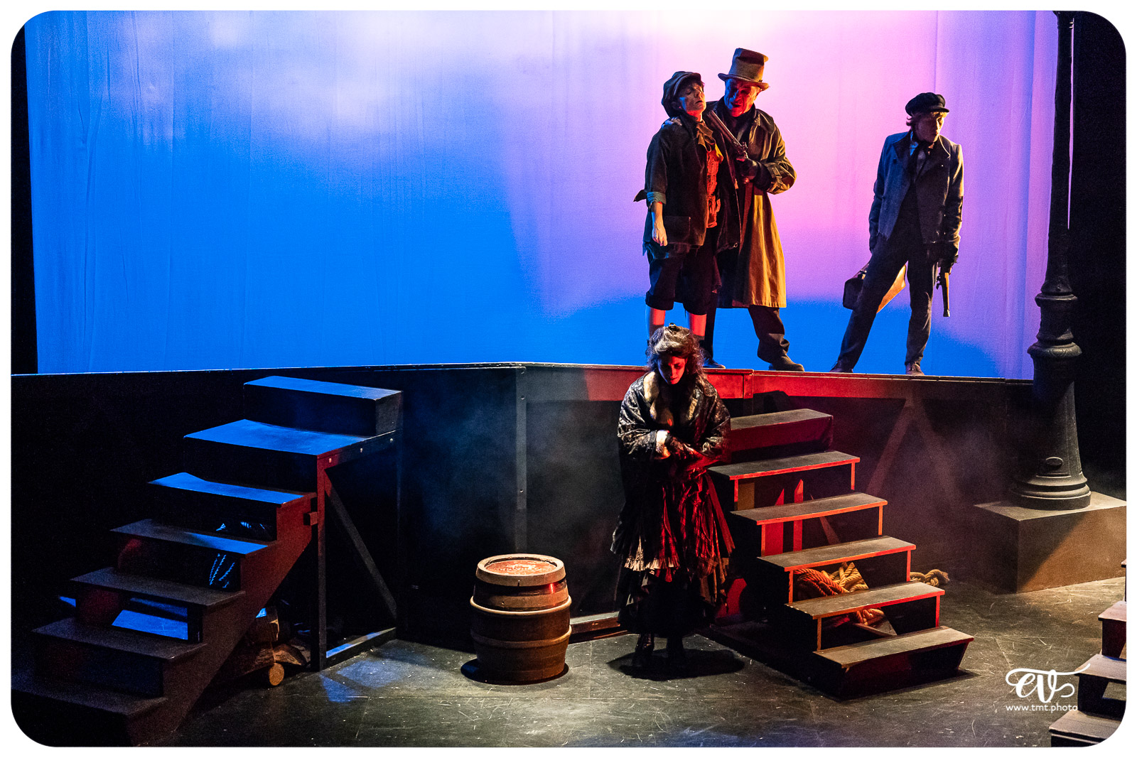 OLIVER TWIST (CIE LA MESNIE H.)